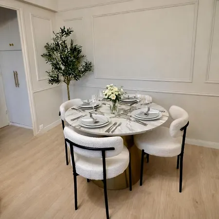 Modern Chic Apartment, Heart Of Apartmán Antibes