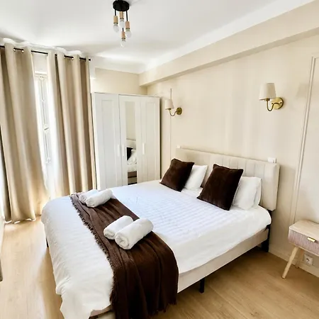 Modern Chic Apartment, Heart Of Antibes